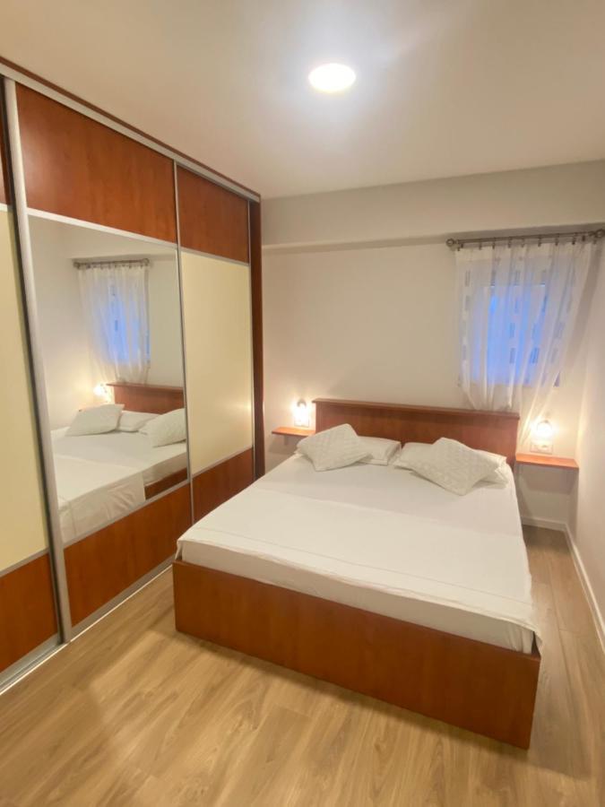 Apartment Lana Baška Voda Exterior foto